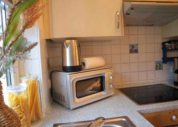 De Luettje Moeoev بيت للعطل