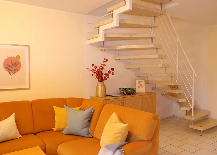 بيت للعطل De Luettje Moeoev *