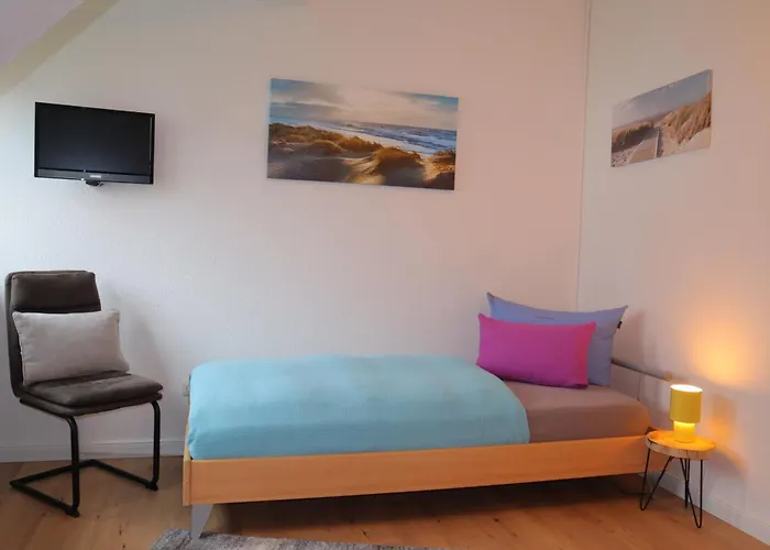 بيت للعطل De Luettje Moeoev دورم نيوفيلد