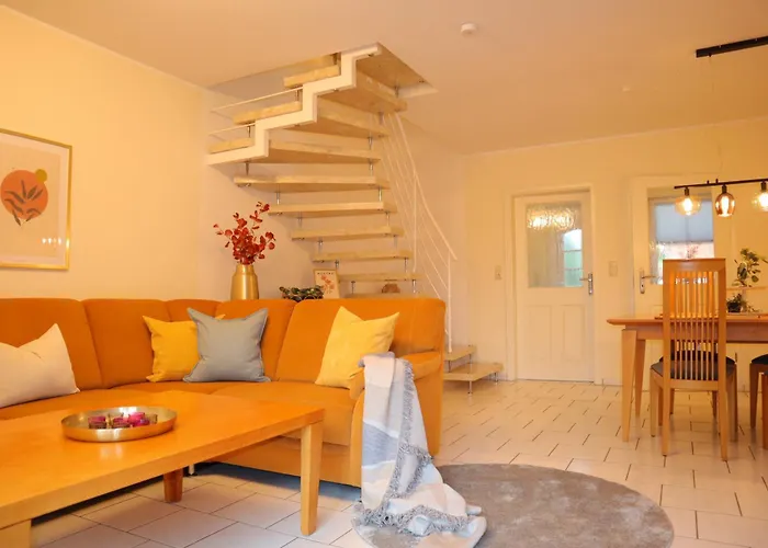 De Luettje Moeoev بيت للعطل *